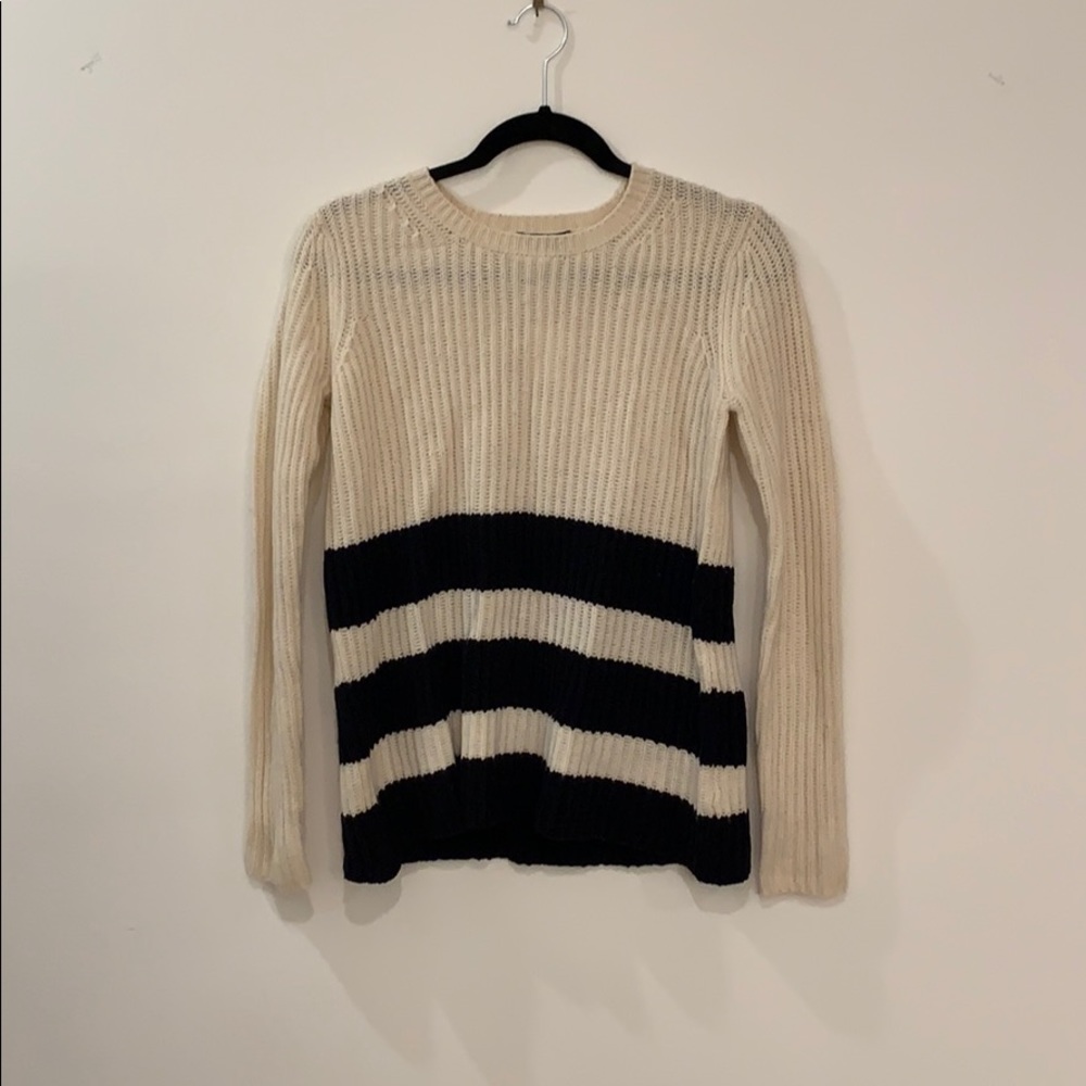 Vince brand new sweater
